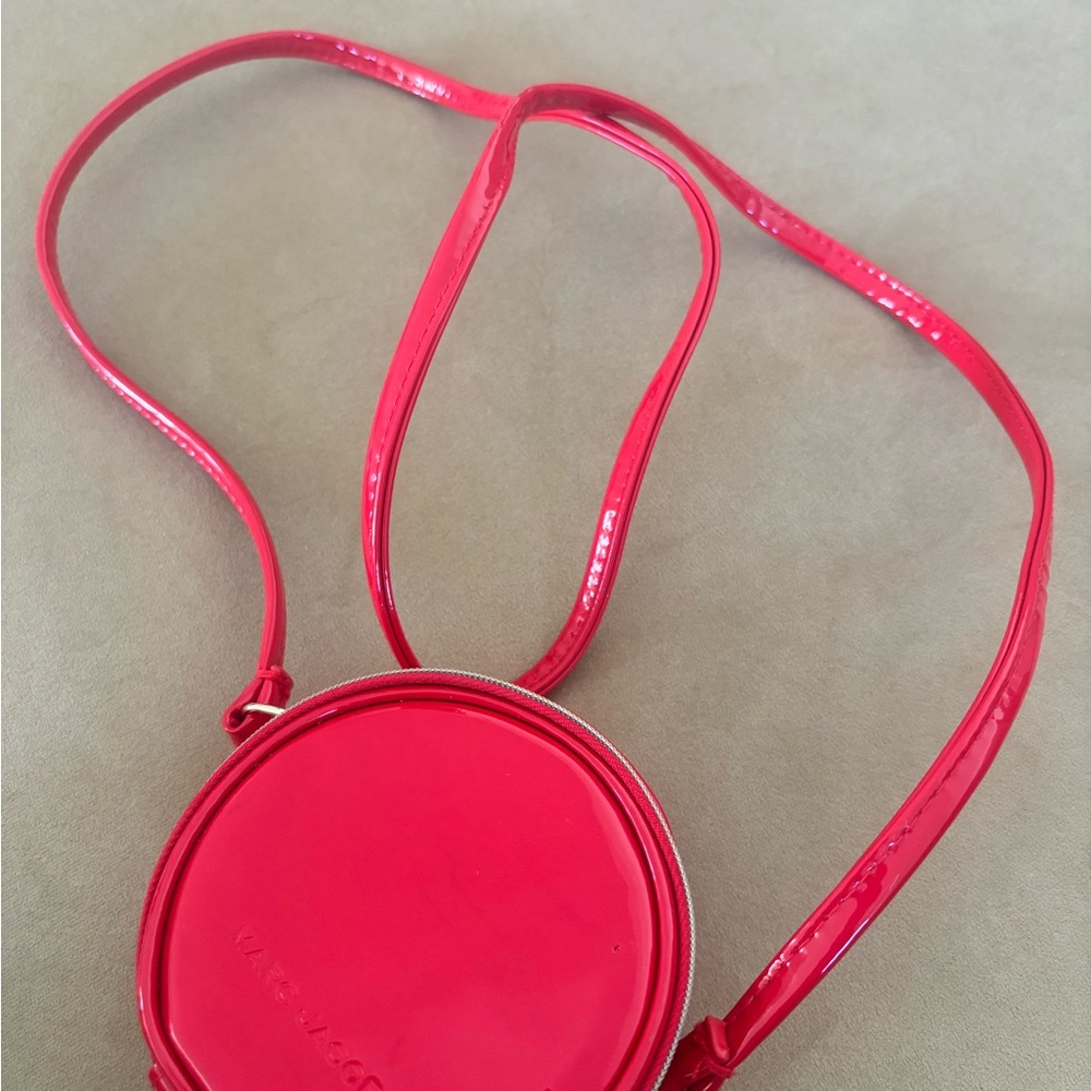 Marc Jacobs Bold Red Circular Case - image 6